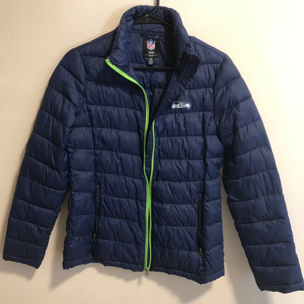 Seahawks woman down jacket